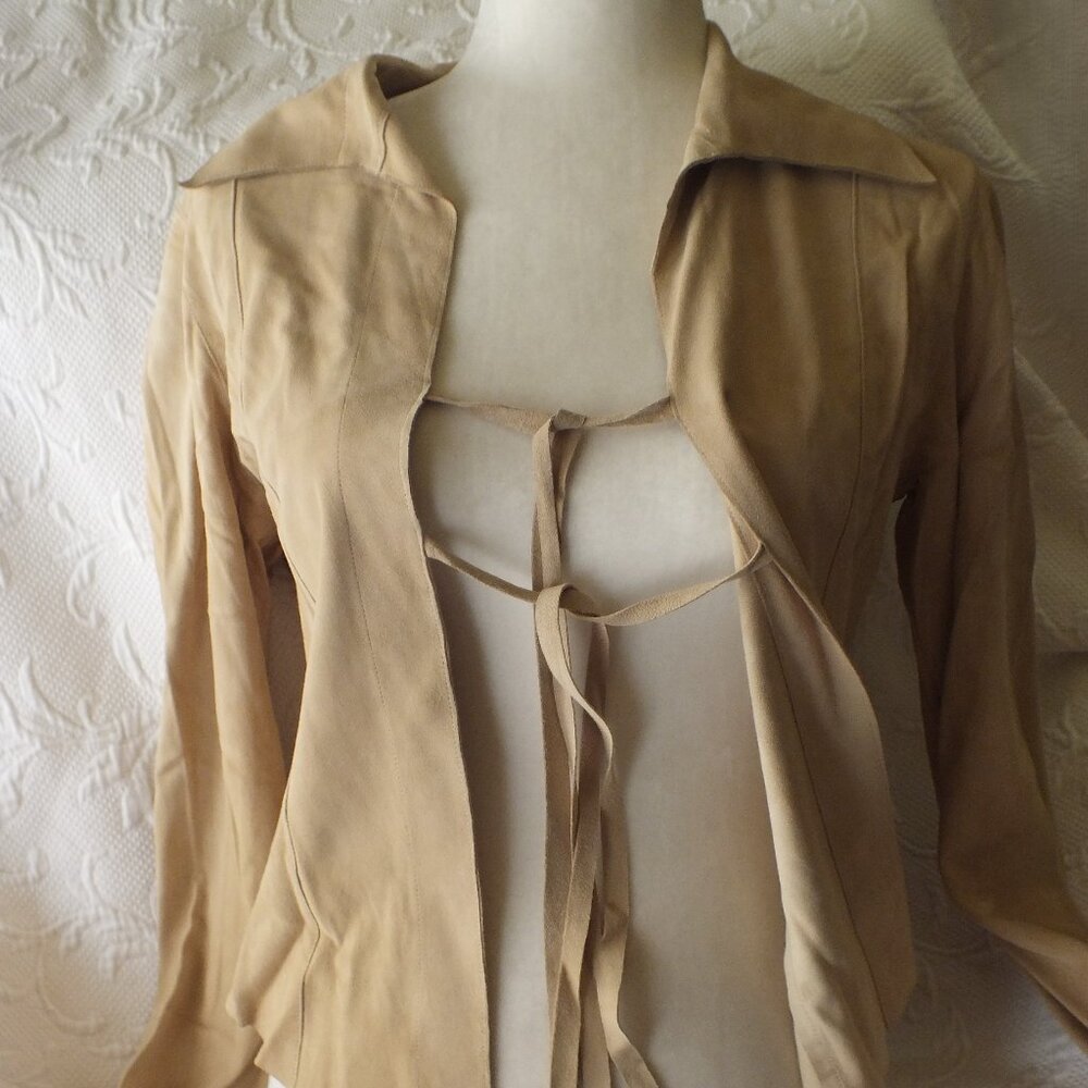 Suede Designer Women's Jacket Italy w/ fringe sleeves Sz S in Light Tan